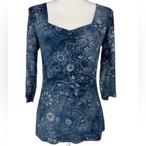 SUSAN LAWRENCE / Blue & White Graphic Shirt / Small